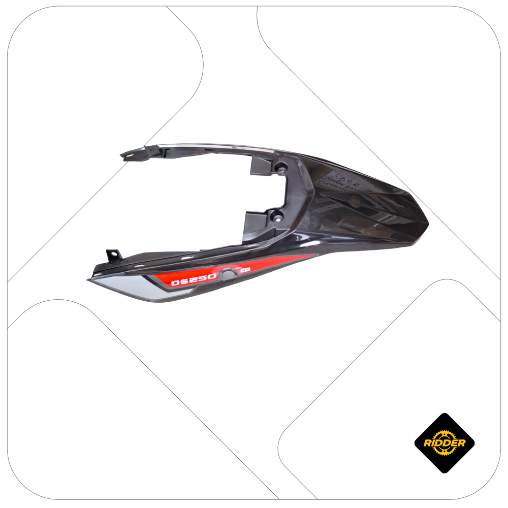 GUARDAFANGO POSTERIOR RALLY 4V NEGRO